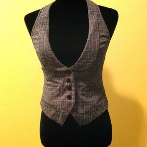 Design Studio Vest