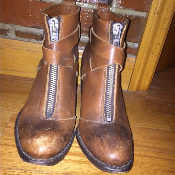 DIESEL 'Worn in look' brown zip/buckle booties