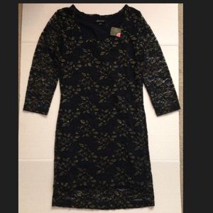 Black and gold lace body con dress