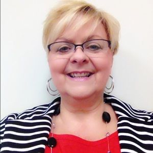 Meet your seller / buyer👙👗👚