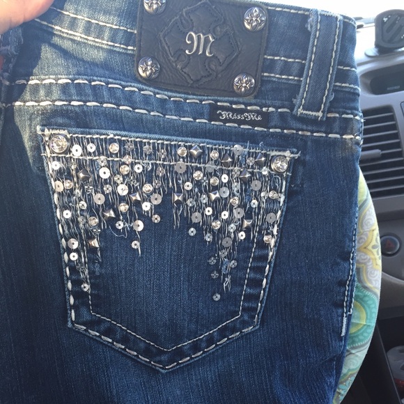 do miss me jeans run small