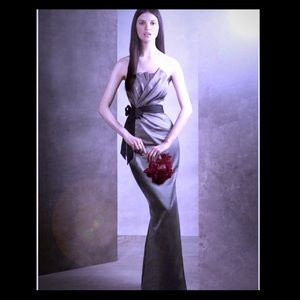 Vera Wang gown