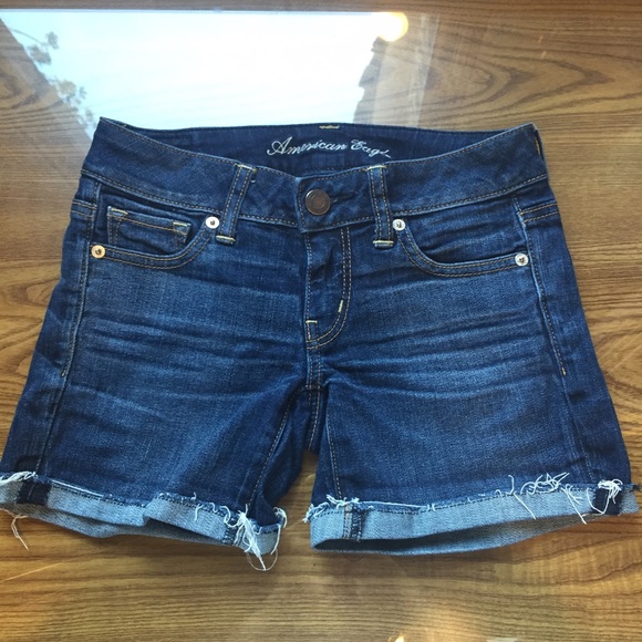 AEO Rolled Denim Midi Short - Picture 2 of 4