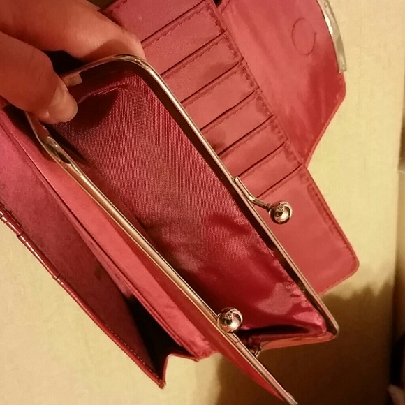 Wallet & Handbag Bundle! - Picture 3 of 3