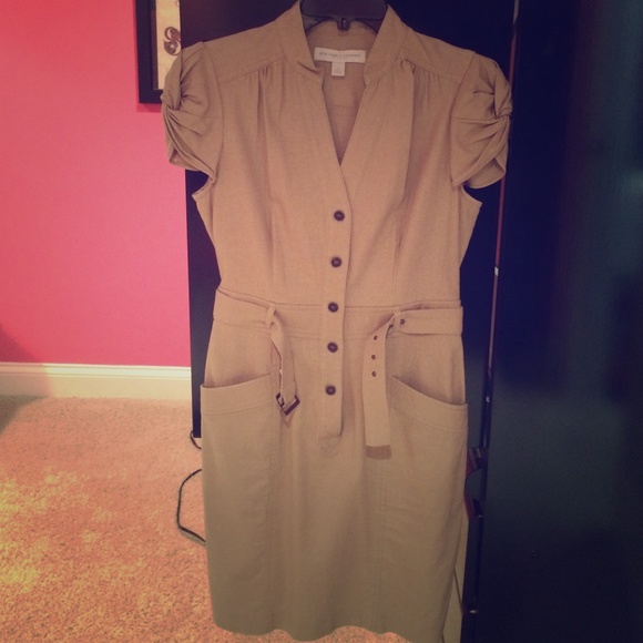 Khaki colored dress w/ a linen type feel