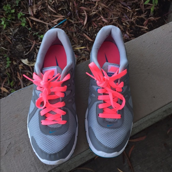 Nike pink & grey size 7