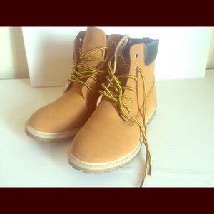 Timberland Style Boots