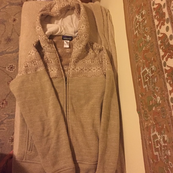 Patagonia zip up jacket medium