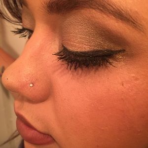 TRADED!! 💖Moodstruck 3D fiber mascara YOUNIQUE