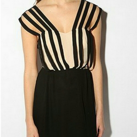 Urban Outfitters Dresses & Skirts - Urban Outfitters Dress