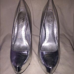 Metallic Silver Pumps