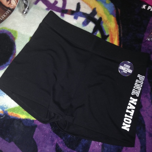 VS PINK LimitedEdition Ultimate Pink Nation Shorts