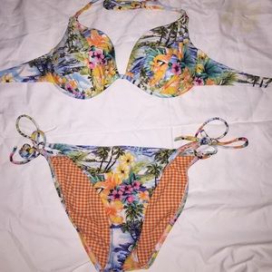 Cute tropical print bikini