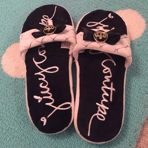 Juicy Couture black and White Slippers
