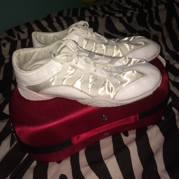 NFINITY Evolution Cheer Shoes