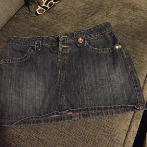 Size 3 juniors mini jean skirt