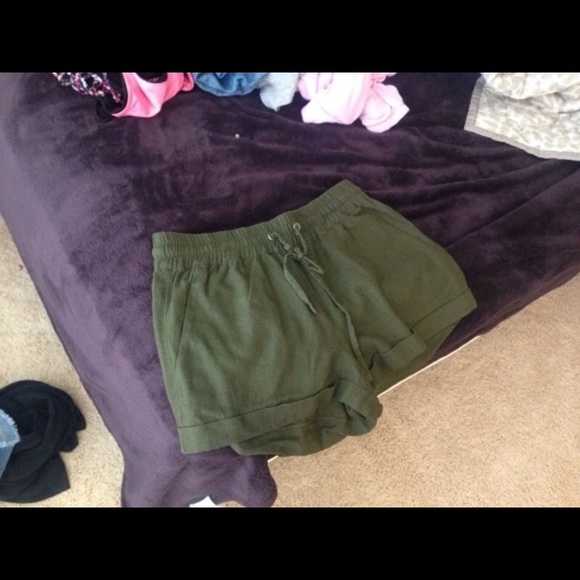 Green army shorts