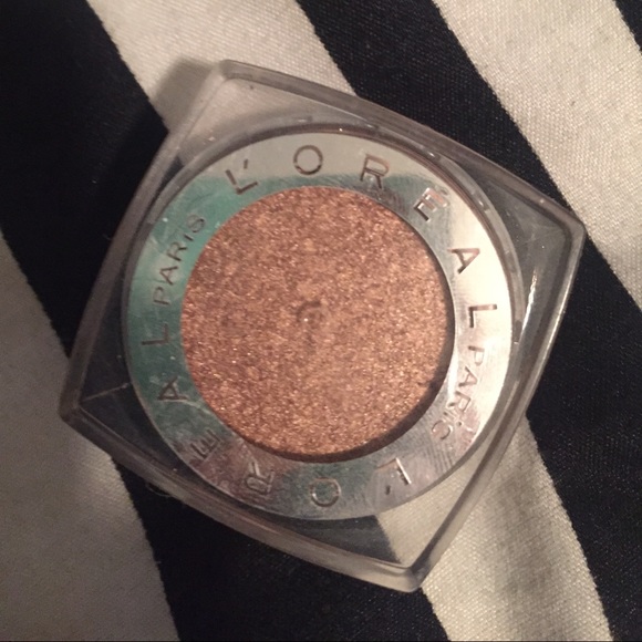 L'oreal eyeshadows! - Picture 2 of 4