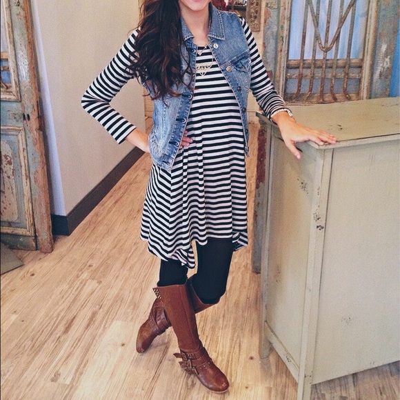 Stripped long sleeve dress
