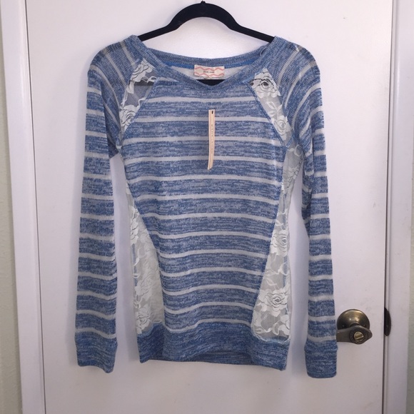 Knit sweater with lace detailing and lace back - Picture 1 of 2