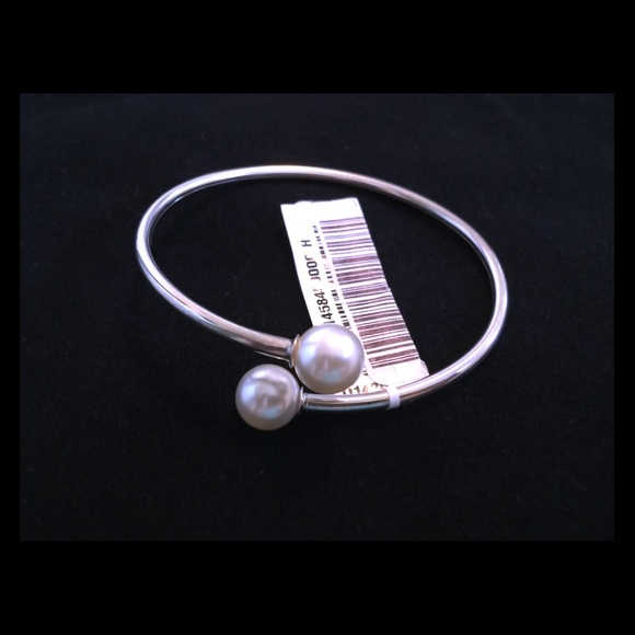 Twin Pearl Bracelet