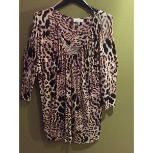 Leopard top