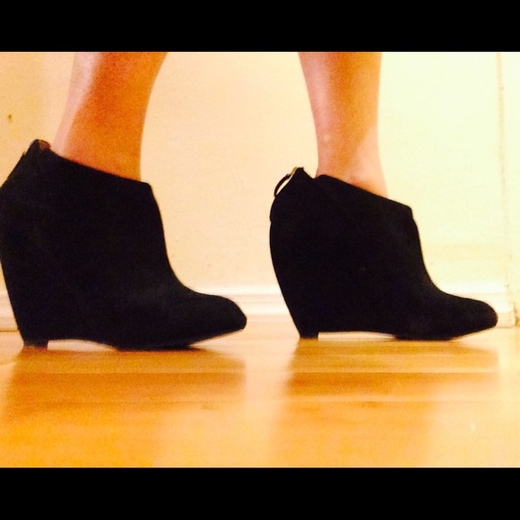 Nine West Wedge boots