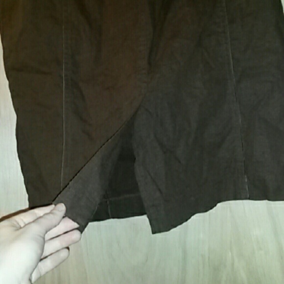 Sold! Chocolate brown linen pencil skirt w/ pockets - Picture 3 of 4