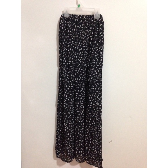 Black and White Patterned Maxi Skirt