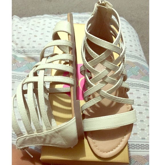 Beige gladiator sandals