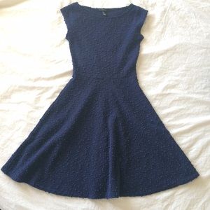 ❌SOLD❌ Forever 21 Textured Skater Dress