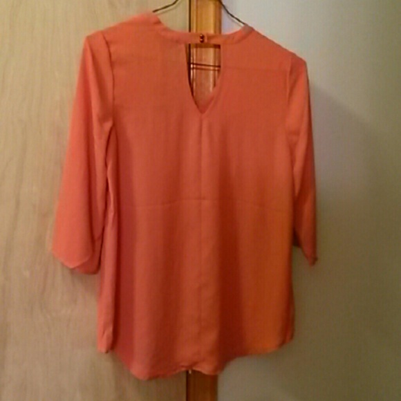 Brand new orange tunic style v-neck top - Picture 2 of 4