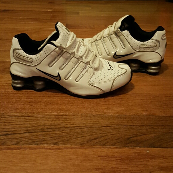 Worn Nike Shox Black/White With Gray Accent