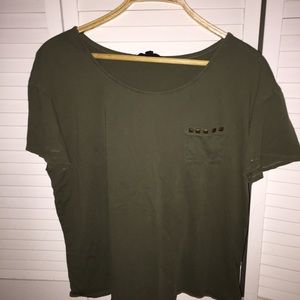 🚨SOLD🚨 "ARMY GREEN" COLORED TEE W/ STUDS