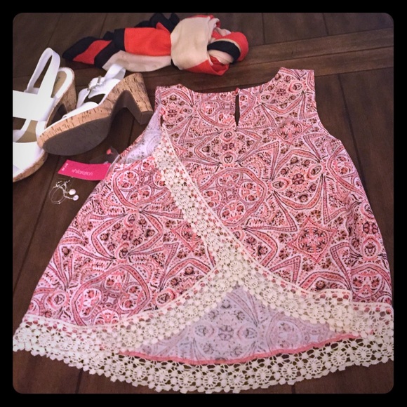 Xhilaration Tops - Paisley Boho Tank with detailed back