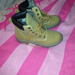 Timberland look a like women's boots