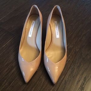 DVF Park Pointy Patent Wedge Pump - LAST CHANCE 🎉
