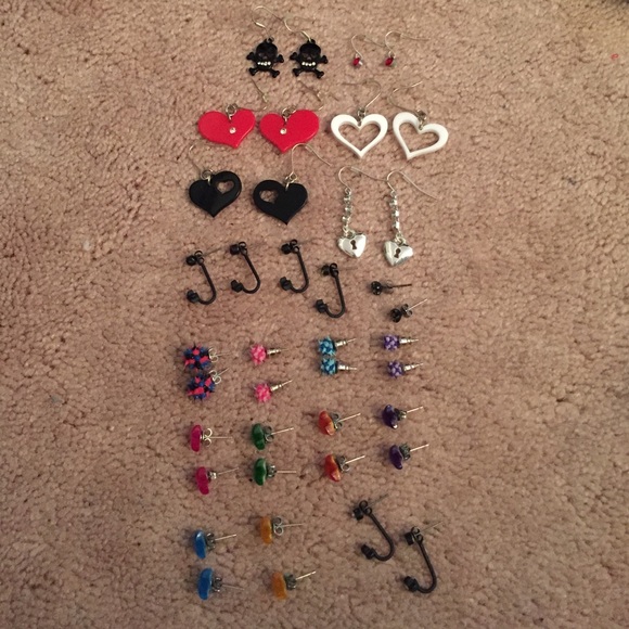 20 pairs of earrings for $3!!!! What a steal!!!!
