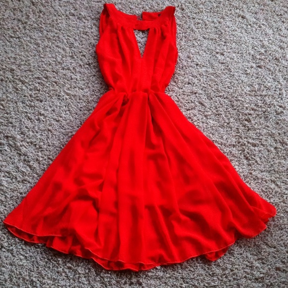 Dresses & Skirts - Sleeveless dress