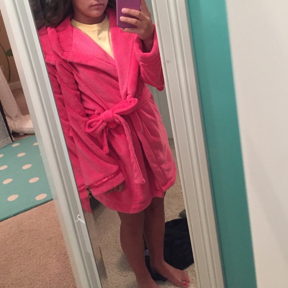 Polyester Robe