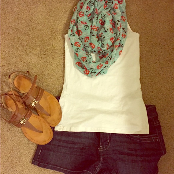 Silky anchor print scarf