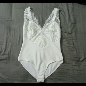 Fashion Nova Lace Bodysuit