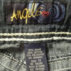 Angel Capri. Size 11