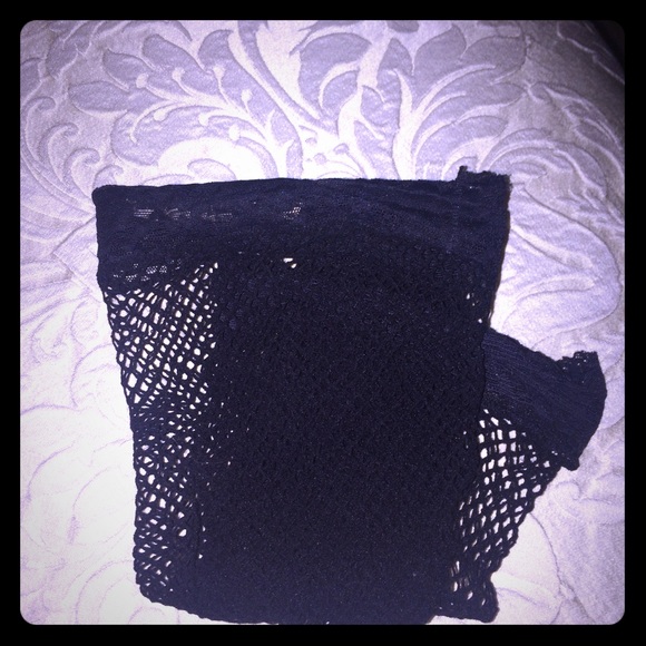 Black fish net stalkings
