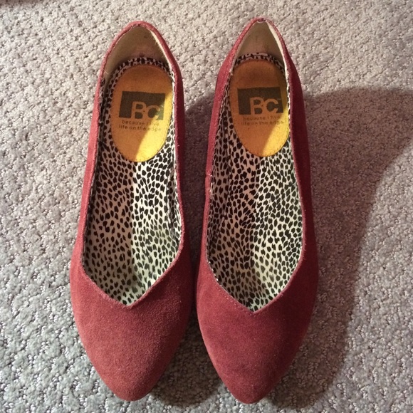 Bc burgundy suede kitten heels