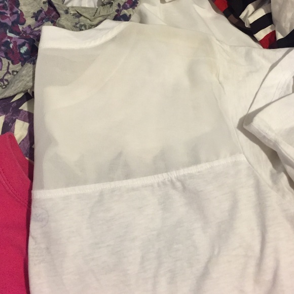 Hakuna matata crop top! FITS ALL SIZES - Picture 2 of 3