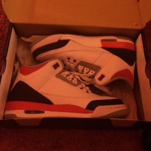 Jordan retro 3 size 5.5 excellent condition!!