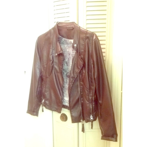 Dark brown leather jacket size S