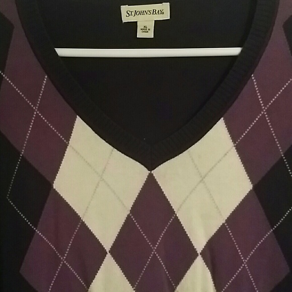 Sweater - Picture 2 of 2