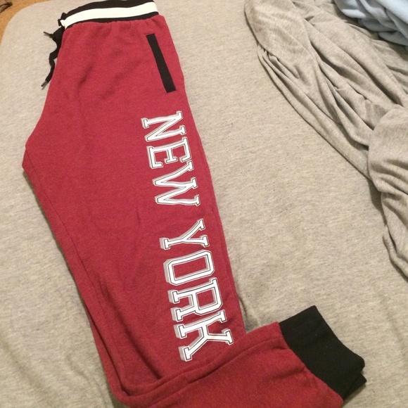 super cute jogger sweats - Picture 1 of 3